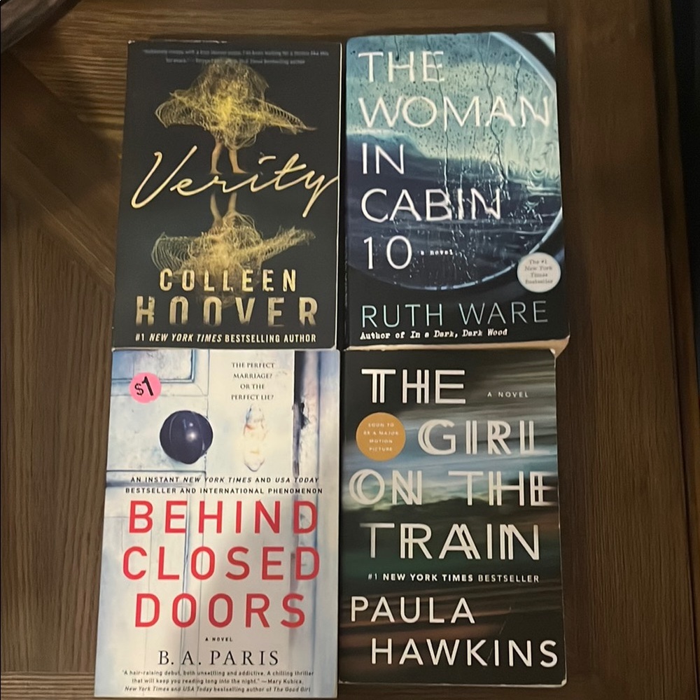 Set of Four Bestselling Novels / psychological thrillers